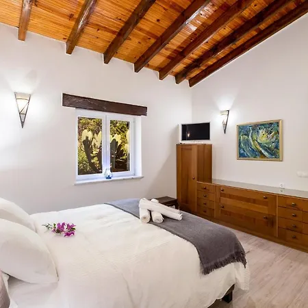 Casa Amada - Private - Heated Pool - Free Wifi - Air Con * Silves