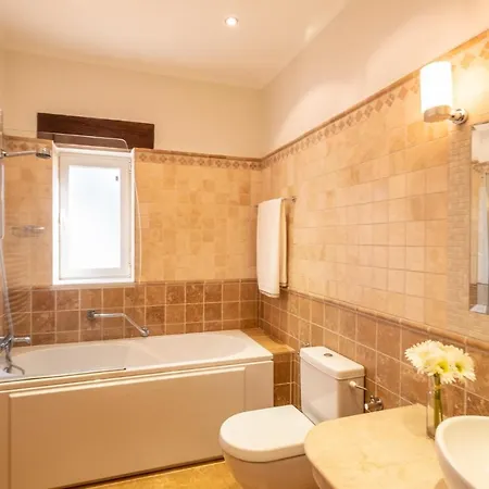 Casa Amada - Private - Heated Pool - Free Wifi - Air Con 别墅